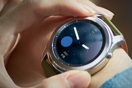 三星gear s3和Apple Watch 3智能手表怎么选，那个好？