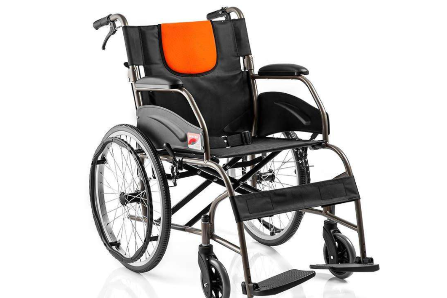 互邦与鱼跃轮椅哪个好？该买哪个？
