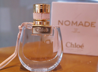 ​Chloe nomad香水有花香香调吗？谁能介绍一款？