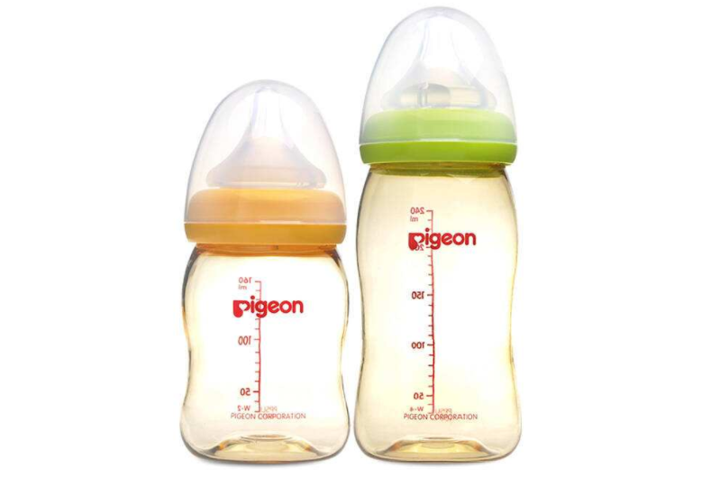 新生儿用贝亲哪款奶瓶？是玻璃的吗？