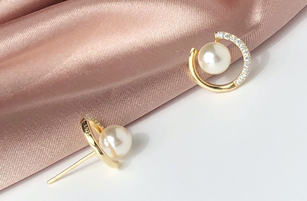 lizsea珍珠耳环好吗？lizsea珍珠耳环是什么材质？