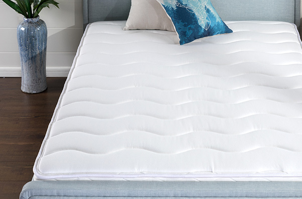 zinus乳胶床垫好吗？zinus乳胶床垫夏天睡着舒服吗？
