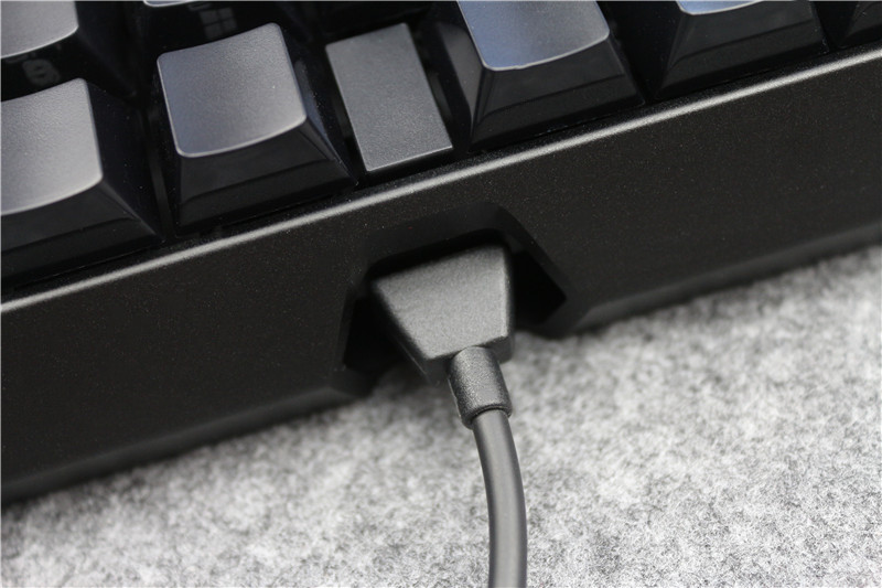 CHERRY MX BOARD 3.0S机械键盘告别噪音，完美体验敲击快感！