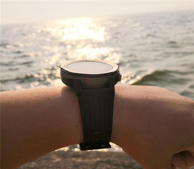 颜高质佳，这是一款让你爱上运动的手表——咕咚X3运动手表评测