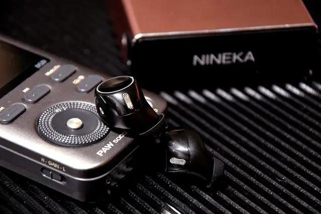 南卡N2真无线蓝牙耳机评测，流行曲风，佩戴饰感很高的颜值耳机